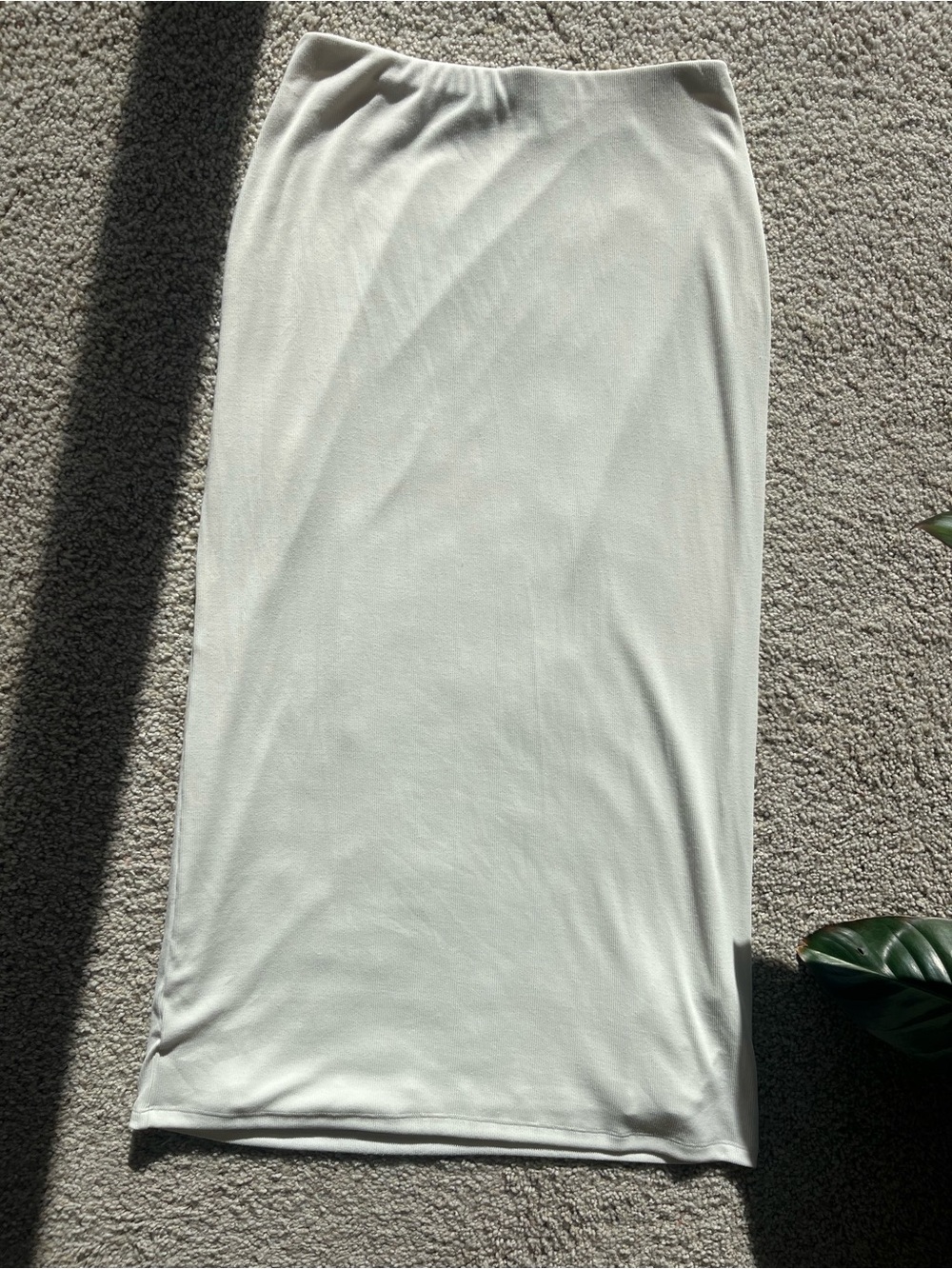 Abercrombie & Fitch Cream Ribbed Maxi Skirt